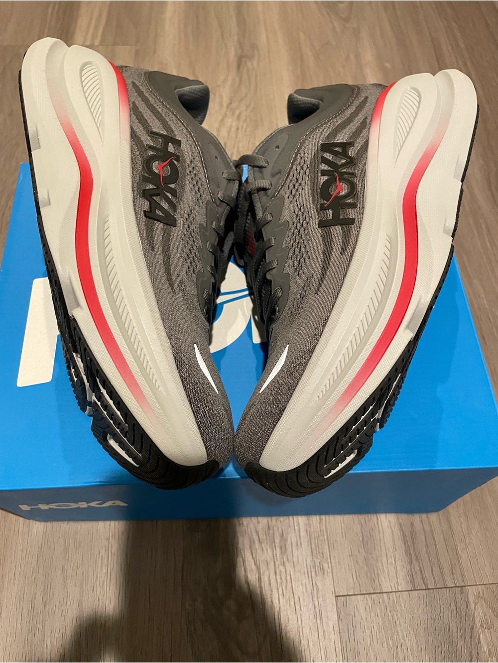 New Men’s Hoka Bondi 9 Running Shoes — Gray — Size 11.5 - Picture 3 of 8